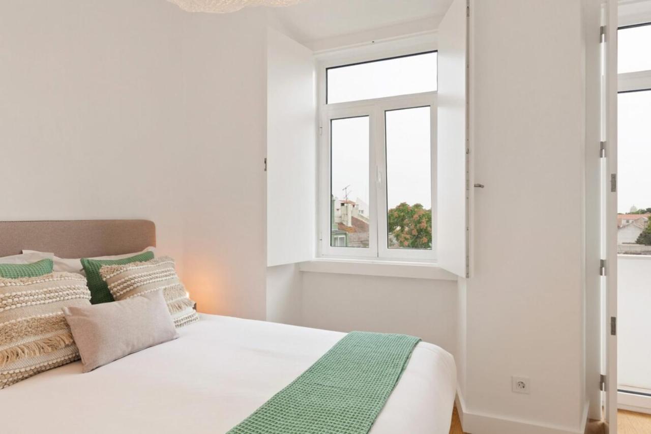 Modern Portuguese 1 Bedroom Apartment In Belem Лиссабон Экстерьер фото
