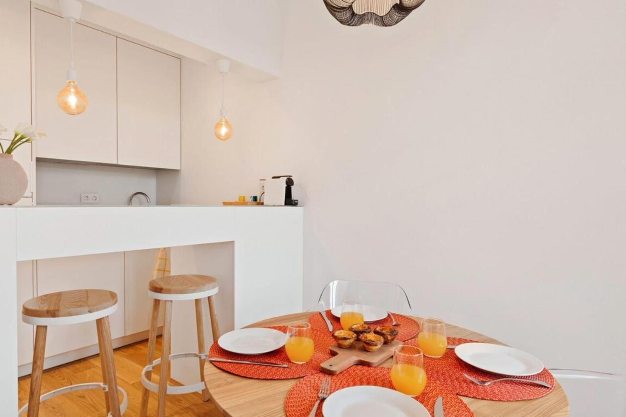 Modern Portuguese 1 Bedroom Apartment In Belem Лиссабон Экстерьер фото