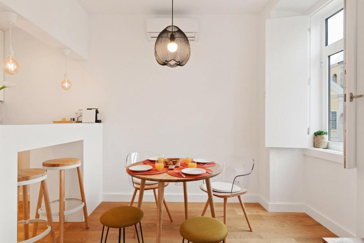 Modern Portuguese 1 Bedroom Apartment In Belem Лиссабон Экстерьер фото